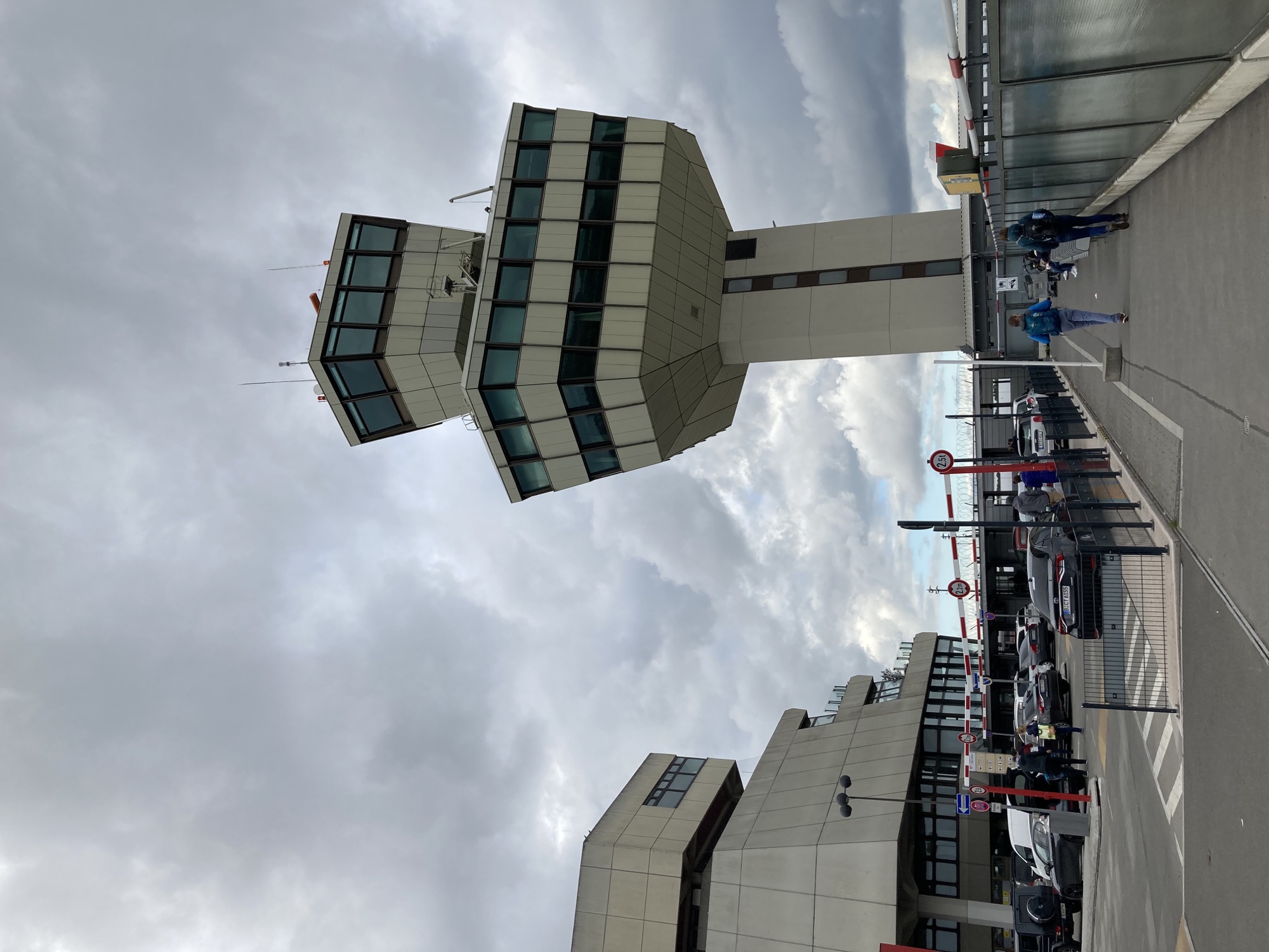 Tower am Flughafen Berlin Tegel